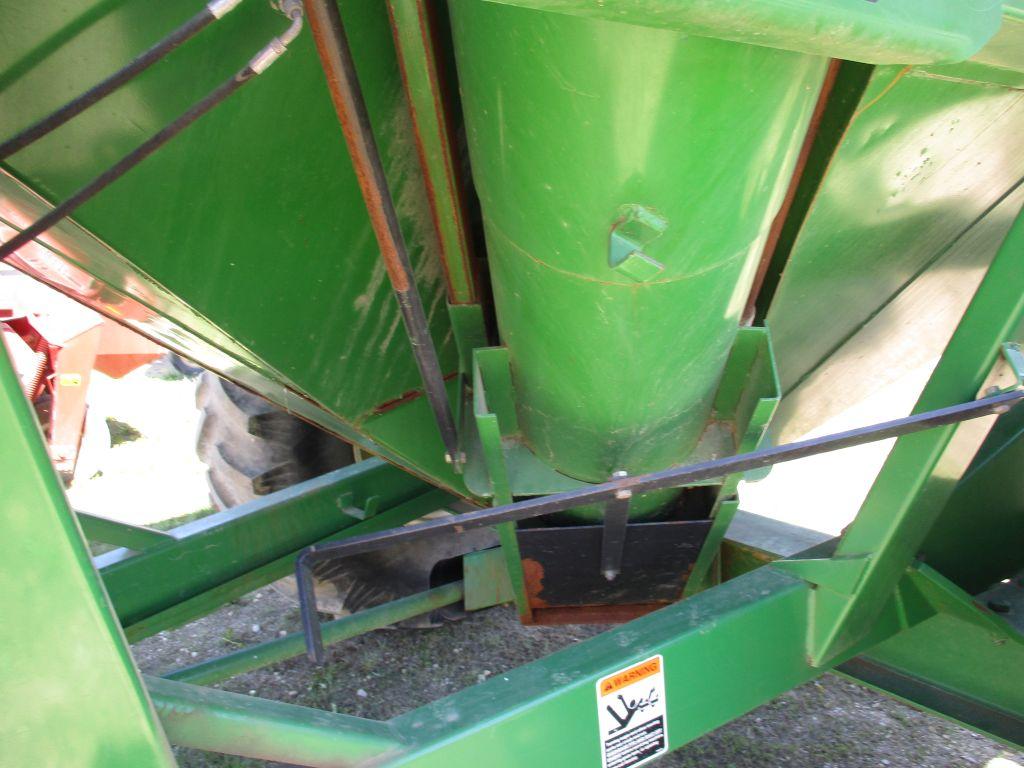 Kil Bros 1170 Grain cart, roll tarp, 24.5-32 tires