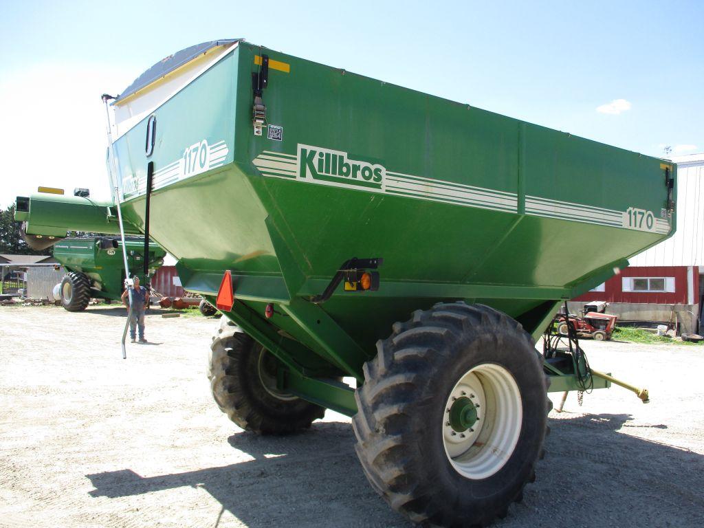 Kil Bros 1170 Grain cart, roll tarp, 24.5-32 tires