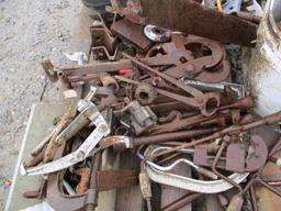 Pallet full of screw jack, vintage tools