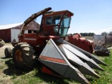 NI 709 Uni Dsl. w/3R corn head, husking unit, convayor, Not running
