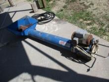 DMI 8" x 7 1/2' Auger 1 1/2 HP elect motor
