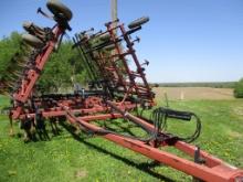 Case IH Tiger Mate II, 38' Feild Cult. walking tandems, Hyd wings, 3 bar harrow