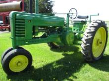 John Deere B newer paint, 12.4-38 tires, runs & drives, SN#23985