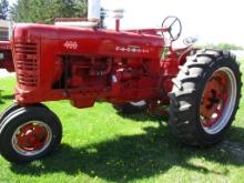 Farmall 400 NF, fenders, fast hitch, PTO, newer paint, like new 15.5-38 tires, runs & drives