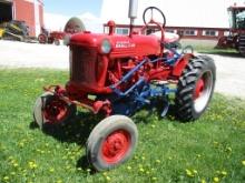 Farmall Cub w/cult., fenders, newer paint, 9.5-24 tires not running, SN#17604