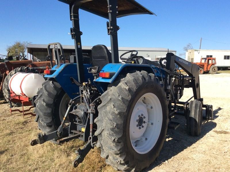 2000 New Holland  TL90 Tractor