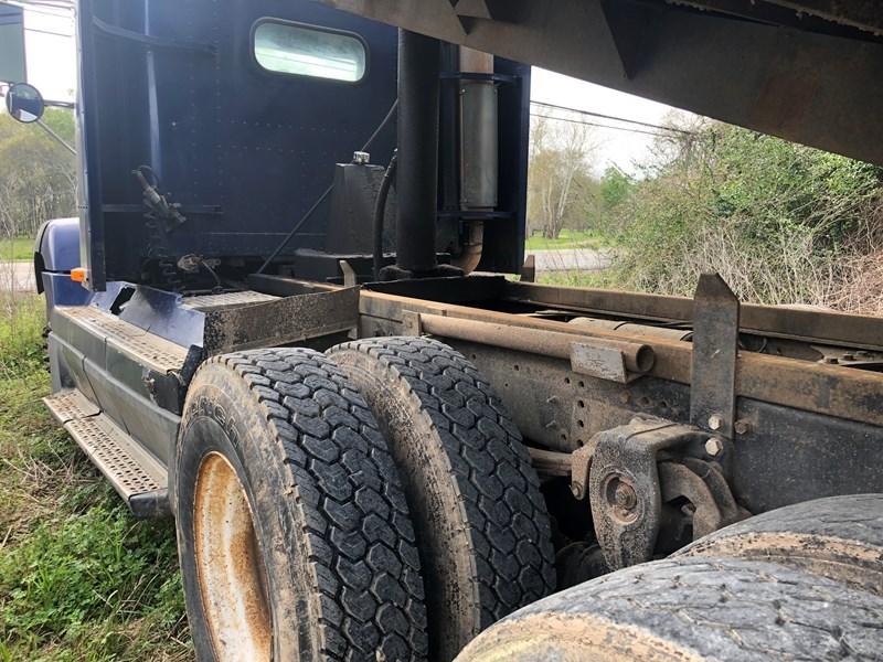 1993 Freightliner FLD112 Dump Truck