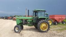 John Deere 4640 Salvage Tractor