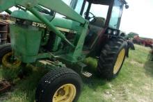 John Deere 2750 Salvage Tractor