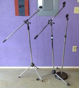 3 MIC STANDS