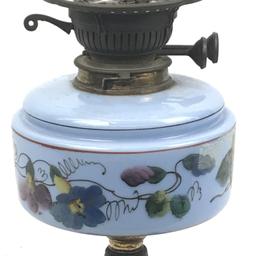 ANTIQUE OIL/KEROSENE LAMP DOUBLE BURNER METAL BASE