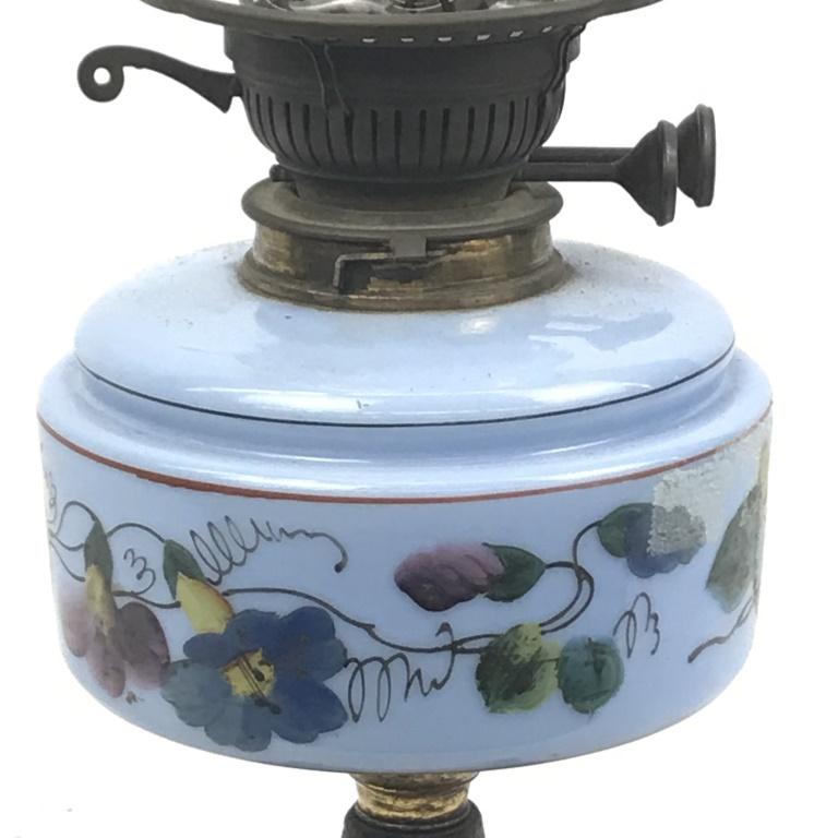 ANTIQUE OIL/KEROSENE LAMP DOUBLE BURNER METAL BASE