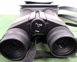 CHINON SPLASH BINOCULARS WITH CASE 7x42 POWER