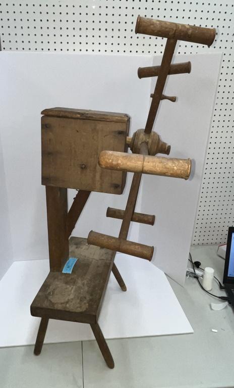 EARLY YARN WINDER / FLEX WHEEL VERY PRIMITIVE