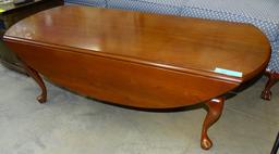 MAHOGANY DROPLEAF COFFEE TABLE