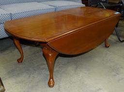 MAHOGANY DROPLEAF COFFEE TABLE
