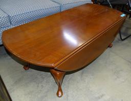 MAHOGANY DROPLEAF COFFEE TABLE