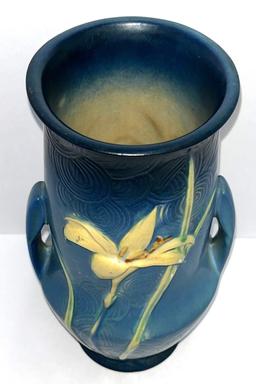 ROSEILLE ZEPHYR LILY DOUBLE HANDLE VASE 10.5"