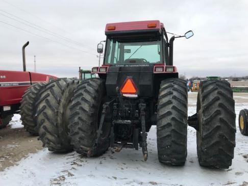 92640- CASE IH 7110 TRACTOR, MFWD, W/HUB DUALS, ORIGINAL, 3PT, 2 PTO, 3 HYDRAULIC, 6376 HRS SHOWING