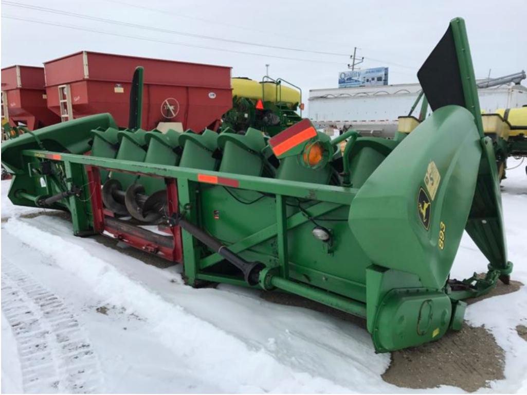 92688- JOHN DEERE 893 8 ROW 30" CORN HEAD, STANDARD DECK AND ROLLS, DOUBLE DRIVE, #697001