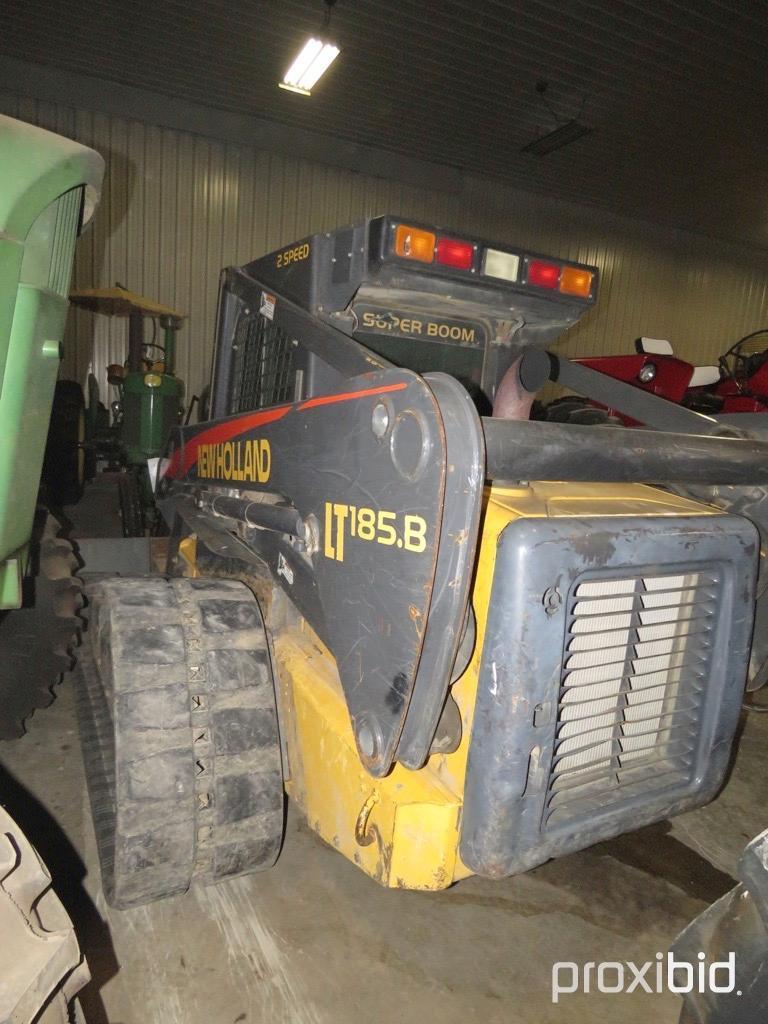 92729- 2005 NEW HOLLAND LT 185 B TRACK SKID STEER, 2 SPEED, CAB, 3097 HOURS SHOWING,(600 HOURS ON