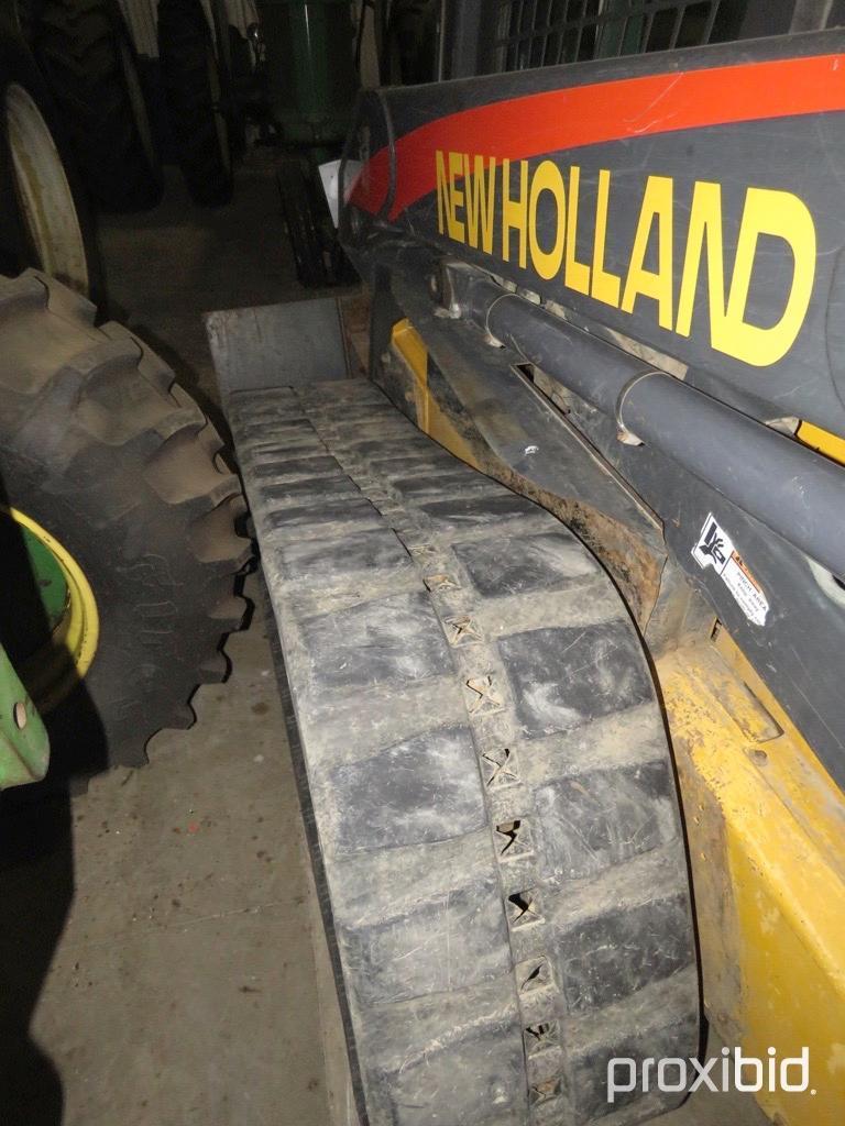 92729- 2005 NEW HOLLAND LT 185 B TRACK SKID STEER, 2 SPEED, CAB, 3097 HOURS SHOWING,(600 HOURS ON