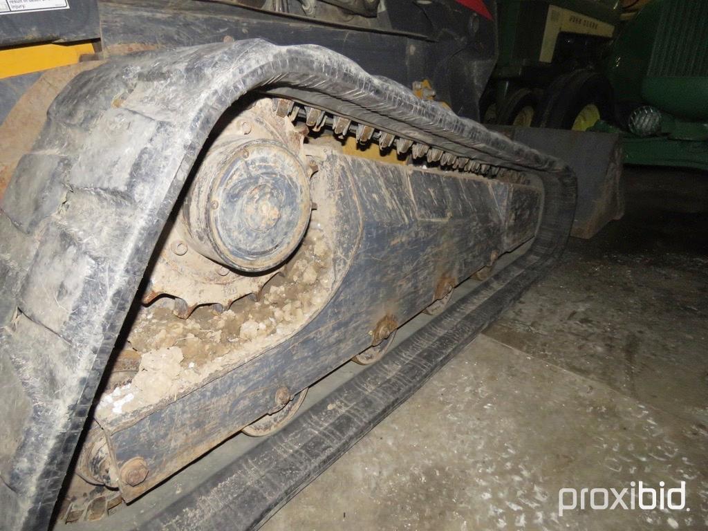 92729- 2005 NEW HOLLAND LT 185 B TRACK SKID STEER, 2 SPEED, CAB, 3097 HOURS SHOWING,(600 HOURS ON