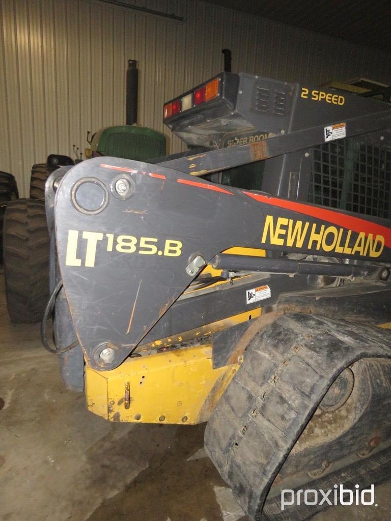 92729- 2005 NEW HOLLAND LT 185 B TRACK SKID STEER, 2 SPEED, CAB, 3097 HOURS SHOWING,(600 HOURS ON