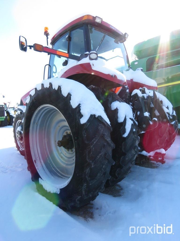 93113- CASE IH 260 MAGNUM TRACTOR, MFWD, CAB AIR/HEAT, POWER SHIFT, 480/80/50 W/DUALS, FRONT