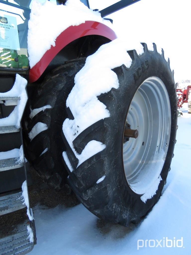 93113- CASE IH 260 MAGNUM TRACTOR, MFWD, CAB AIR/HEAT, POWER SHIFT, 480/80/50 W/DUALS, FRONT