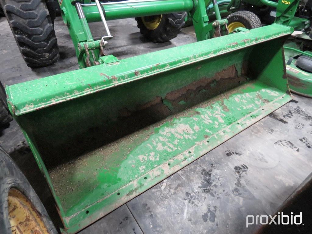 93777- JD 4720 TRACTOR, W/400 CX LOADER, CAH, 3PT, PTO, 623 HRS SHOWING, HYDRO, 4X4, DSL, 2007 YEAR