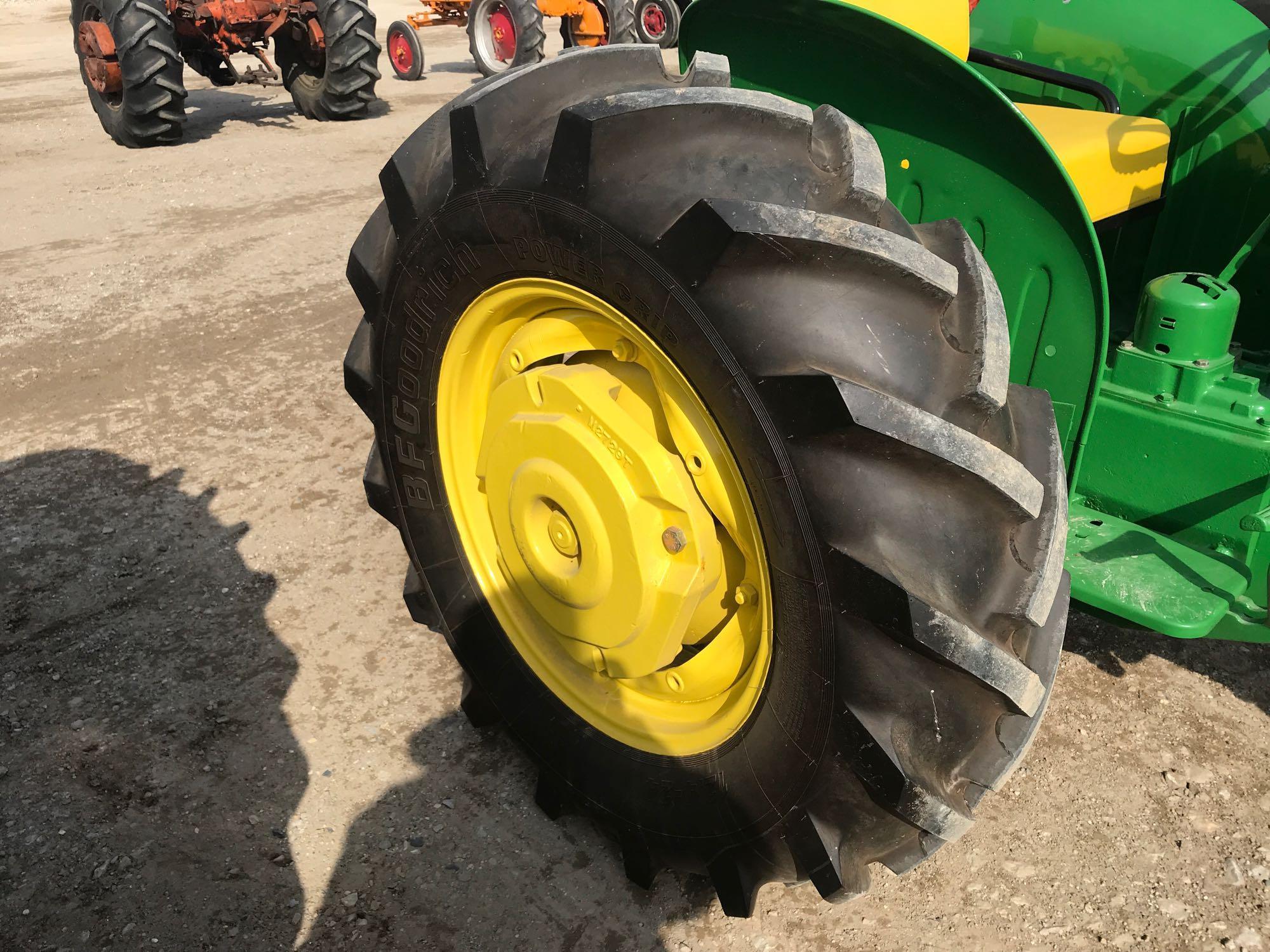 93950- JOHN DEERE 430 U TRACTOR