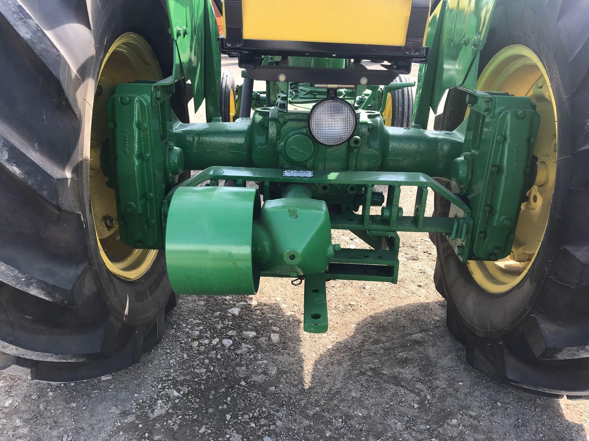 93950- JOHN DEERE 430 U TRACTOR