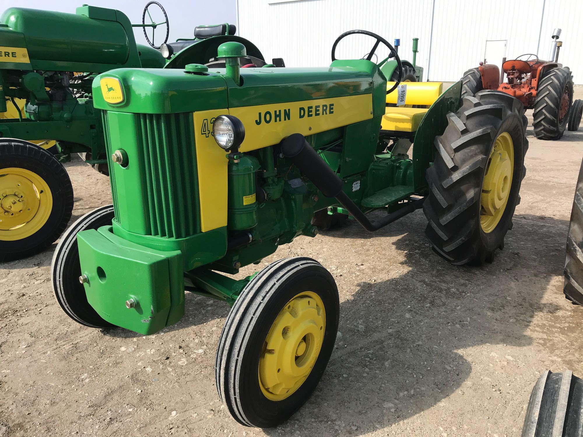 93950- JOHN DEERE 430 U TRACTOR