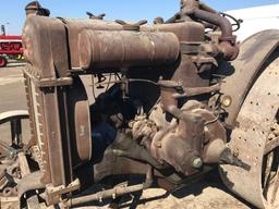 95701- CASE 18-32 TRACTOR