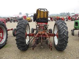 94113- IH 560 LP TRACTOR