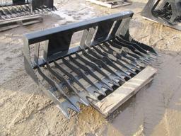 3946- SKID LOADER MOUNT ROCK BUCKET