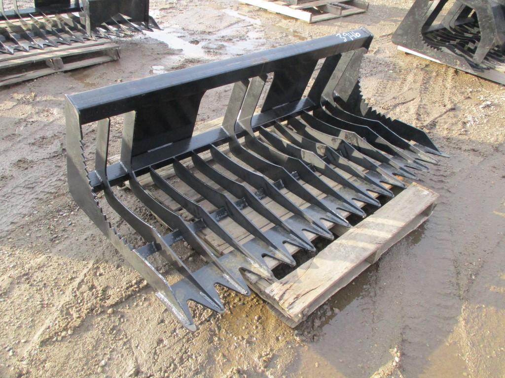3946- SKID LOADER MOUNT ROCK BUCKET