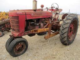 2803-IH M TRACTOR