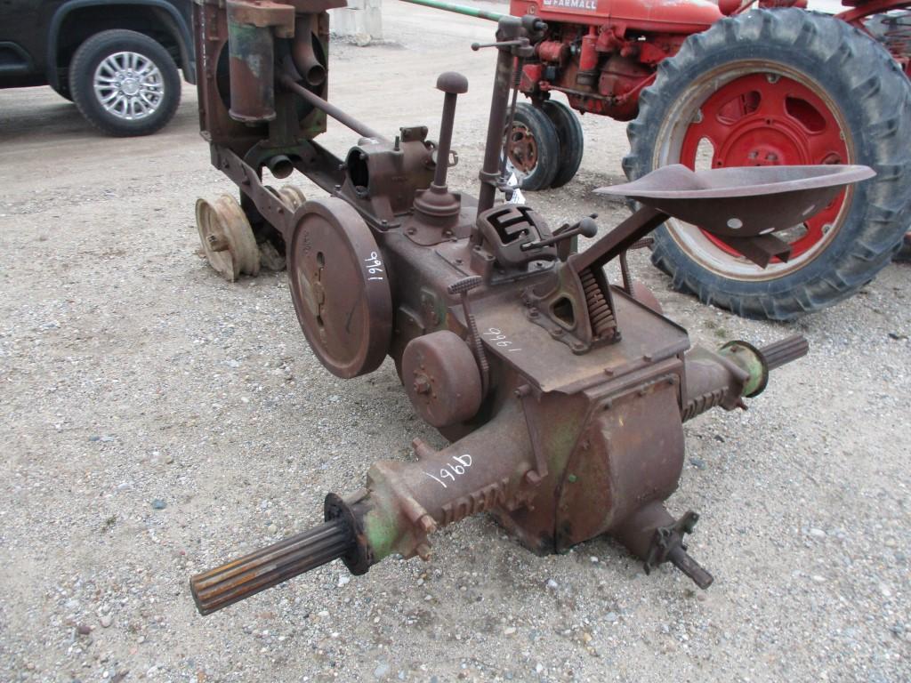 3687-JD G TRACTOR