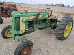 94388-JD 420 W TRACTOR