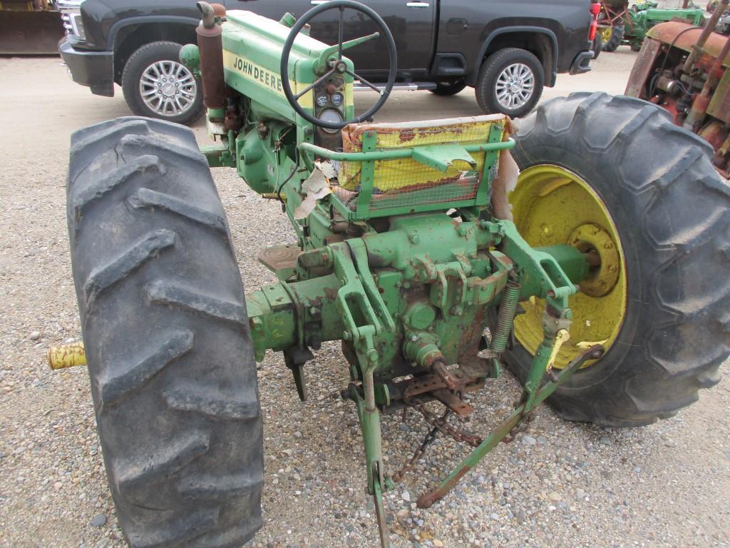 94388-JD 420 W TRACTOR