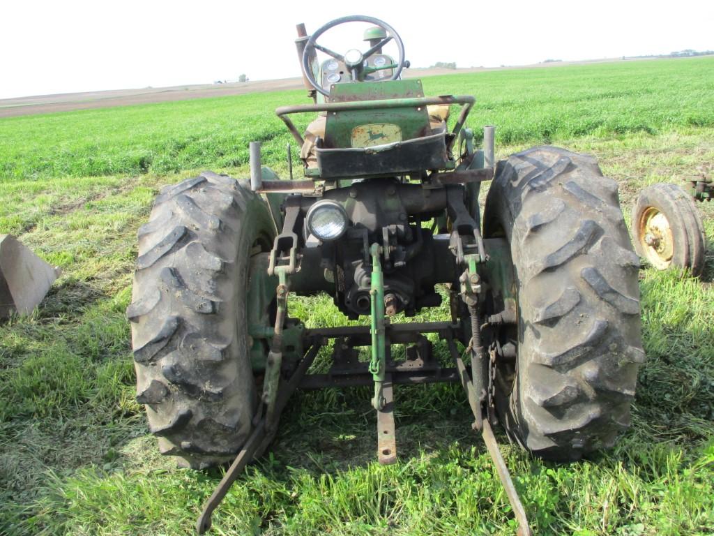 98710 - JOHN DEERE 1010