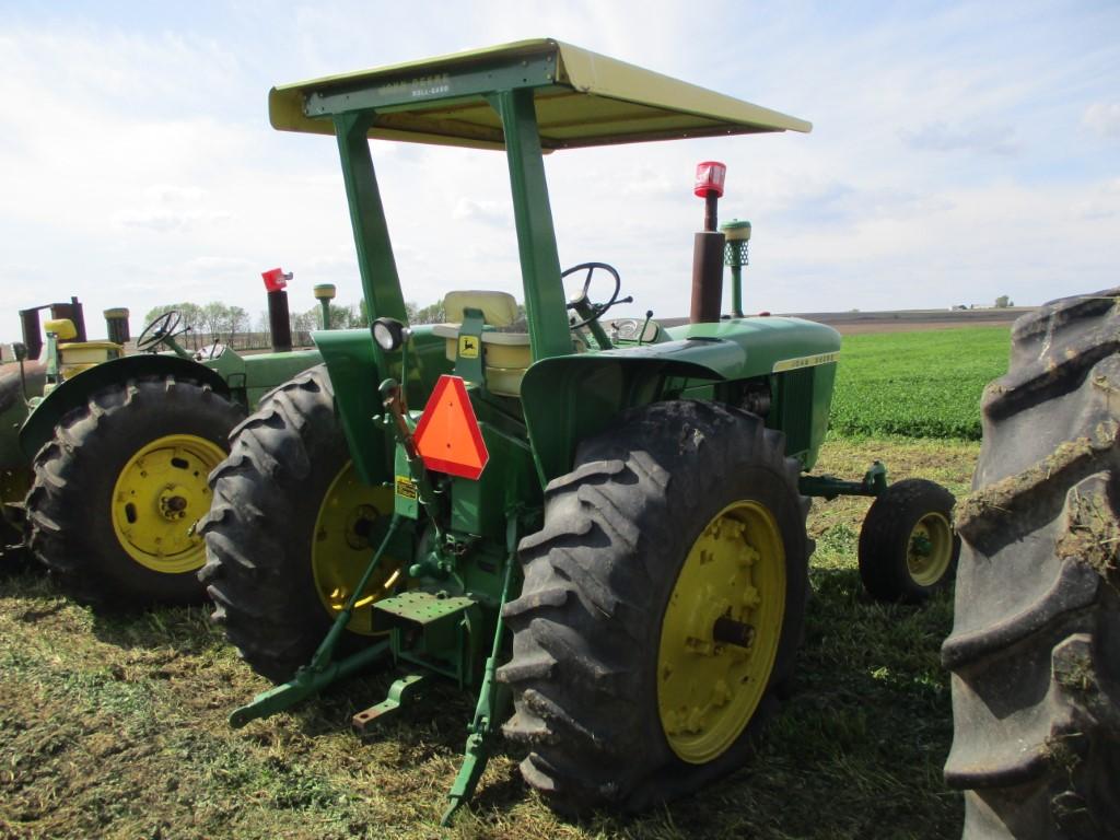98713 - JOHN DEERE 4010
