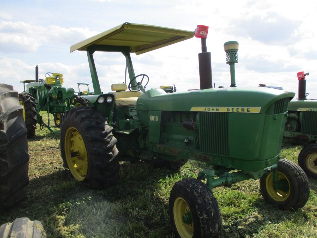 98713 - JOHN DEERE 4010