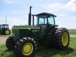 98718 - JOHN DEERE 4630