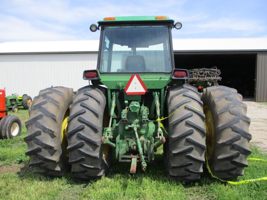 98718 - JOHN DEERE 4630