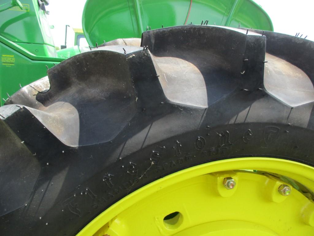 98858 - JOHN DEERE 3020 HIGH CROP