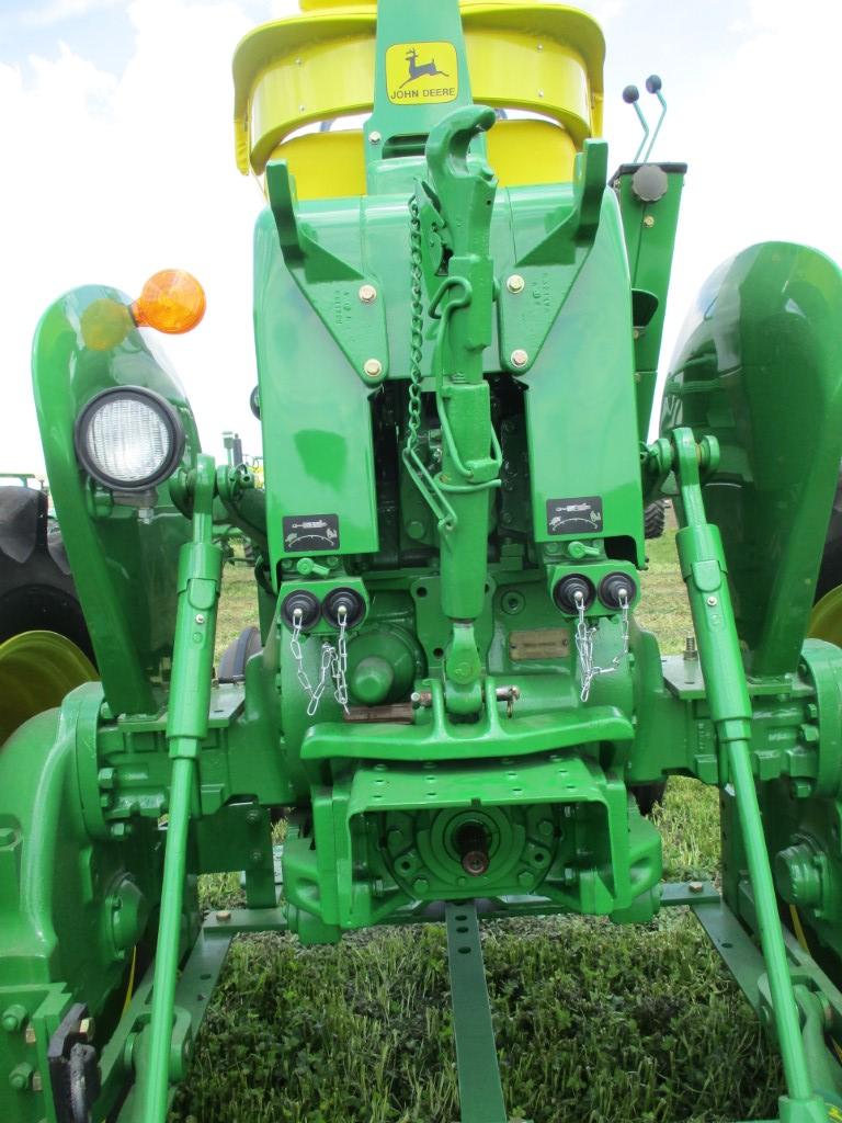 98858 - JOHN DEERE 3020 HIGH CROP