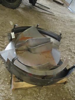 10159- PALLET OF O-12 OR O-14 ORCHARD FENDER SET, NEW